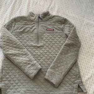 Vineyard Vine pullover sweatshirt